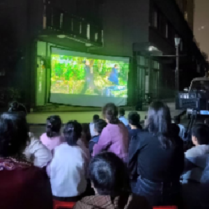 径河街电犁社区：光影进社区 共叙爱国情