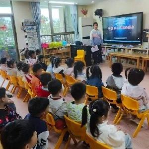 筑牢安全防线 守护幼苗成长——银花社区联合将军路幼儿园开展防溺水宣传教育