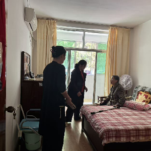 吴家山街梦佳社区及时处置被困居民