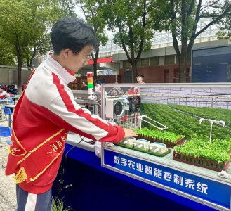 秀技能、拼匠心：东西湖职校学子亮出“真功夫”