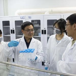 打破进口垄断，他研发的宠物药今年5月出海东南亚