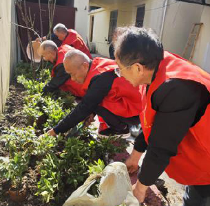 红色物业提质效 一站便民解民忧——燕岭社区“一站式家政便民服务点”正式开放啦！