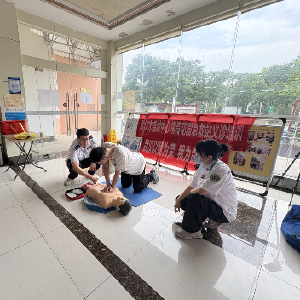 平安护航启暑假 实操演练筑防线——常青花园第四社区开讲暑期安全“第一课”
