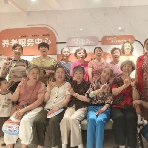 径河街沿海社区：艾香悠悠迎端午 温情敬老伴夕阳