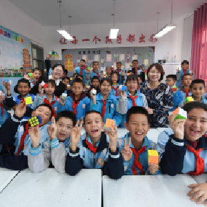 他们拥有一个共同的名字：湖北援疆老师