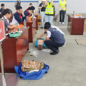 筑牢安全防线 共护平安家园——新沟镇街联合省减灾备灾中心开展消防应急演练
