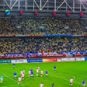 楚超盛况：“五环”赛场，“红旗飘飘”！
