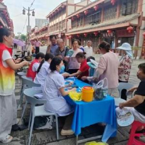 柏泉街把清凉与守护，送到离居民最近的地方