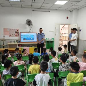 筑牢安全防线，姑李路社区开展防溺水宣传进校园