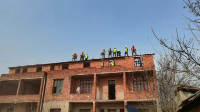 蔡甸经开：拆除工业园内2000多平方米违建危房
