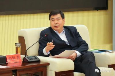 湖北正邦养殖有限公司总裁华超来蔡甸区洽谈百万头生猪全产业链项目