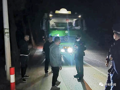 日巡夜查联合执法 蔡甸渣土车整治不放松