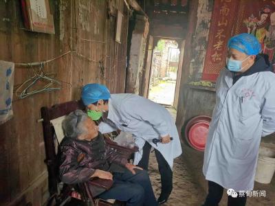 张湾街道：为烈士家属送医上门