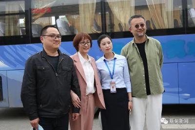 阔别一年之久，他们重返蔡甸探望“战友”，共同做了这些事……