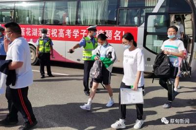 直击高考首日，这些场景很动人！