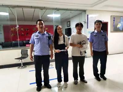 高考前夕丢身份证，蔡甸民警连夜加急补办
