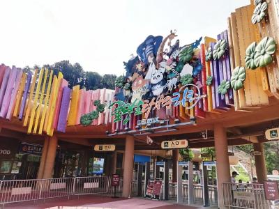 蔡甸首个“流动图书服务点”开进景区 打造游客“精神乐园”