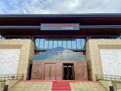 跨越百年时空报刊馆宏大亮相蔡甸 对公众免费开放