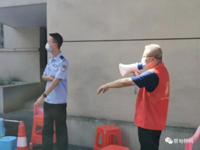 心手相连！抵蔡学习期间，来凤县党员干部投入疫情防控一线