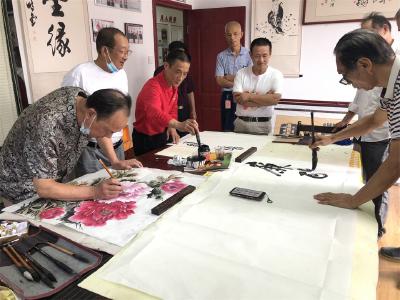 蔡甸：廉洁文化书画作品展进社区