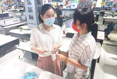 蔡甸：宣传汉融通纾困政策  助力小微企业发展