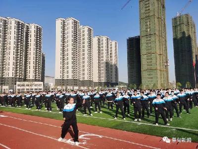 蔡甸实验中学：体育与音乐碰撞火花 high翻全场