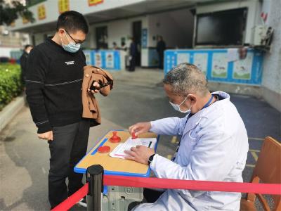 14日起，蔡甸街卫生院（老技校）将设置3至11岁人群固定接种点