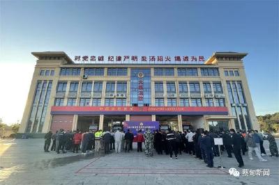 蔡甸：消防技能“大比武”，筑牢安全“防火墙”