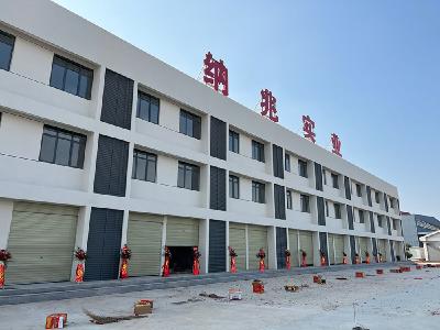 蔡甸经开首个公共停车场对外开放