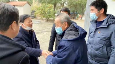 为民解难 区信访局把支部主题党日活动开在最前沿