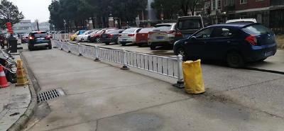 我为群众办实事 | 知音社区：维修破损护栏 保障居民安全出行
