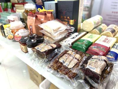 蔡甸供销牵线搭桥 恩施来凤特色农产品走进武汉大市场