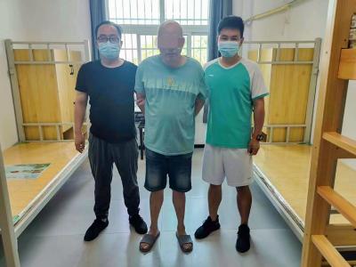 以投资分红为由诈骗老人，这个“大忽悠”逃窜多地后被抓