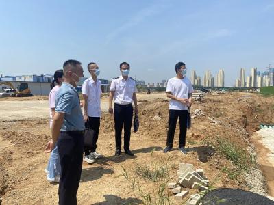 人社零距离丨蔡甸：政策送清凉 劳动保障普法宣传进工地