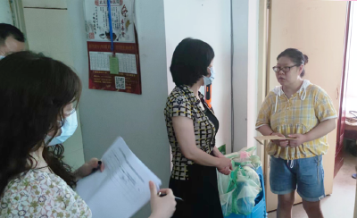 市、区民政局走访慰问蔡甸困难青少年家庭