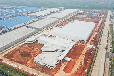 牧野汽车装备武汉新工厂在蔡甸竣工投产 首台新一代机床成功下线