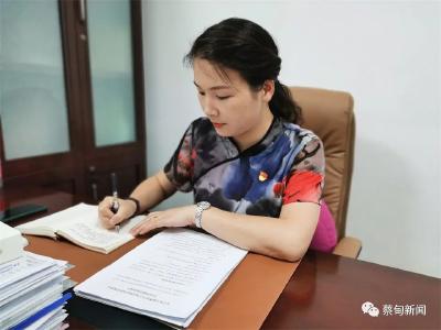 全省社区建设先进工作者陈荣勤：把社区建设成为居民最放心、最安心的港湾