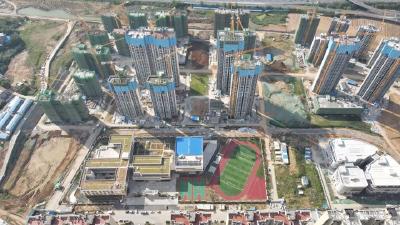 湖北省最大体量装配式工程——中法城新天还建社区全面封顶