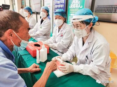 健康蔡甸丨关爱口腔健康 协和江北医院开展“全国爱牙日”义诊