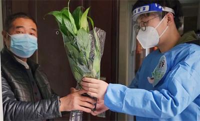 共同缔造丨中法城同济社区：烟头换绿植  传递绿色环保理念