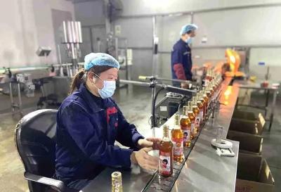  蔡甸区永安街道：用心用情优服务 助企纾困解难题