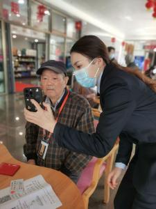 我为群众办实事丨蔡甸：养老认证贴心办 便民服务送上门
