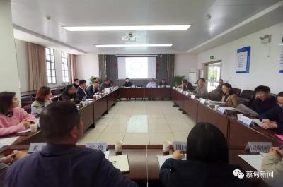 加快建设姚家林等地区气象第一村 区人大蔡甸街道工委开展“荷里议事”活动