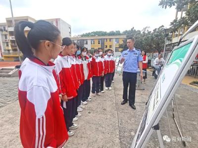 蔡甸：护航青少年成长 禁毒宣传进校园