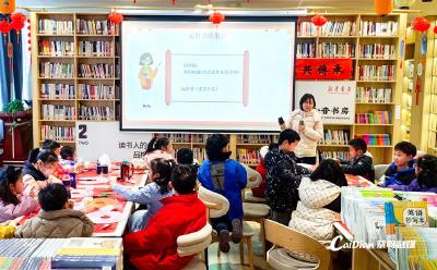 蔡甸知音书房闹元宵 萌娃巧绘中国年