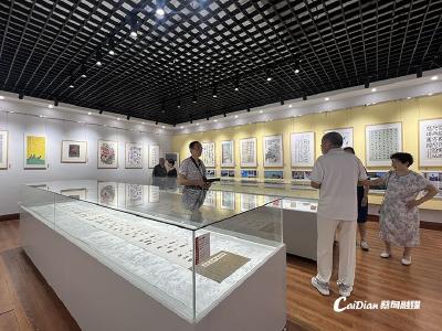 蔡甸抗战胜利80周年书画摄影展启幕 笔墨光影忆峥嵘