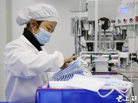 郧阳区今年已出口医用隔离衣1000万件 主要销往瑞士等国