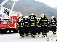十堰消防演练在物流产业园举行