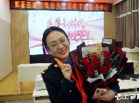 先进奖状送上门