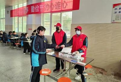 郧阳教育系统开展“美好‘食’光”系列活动